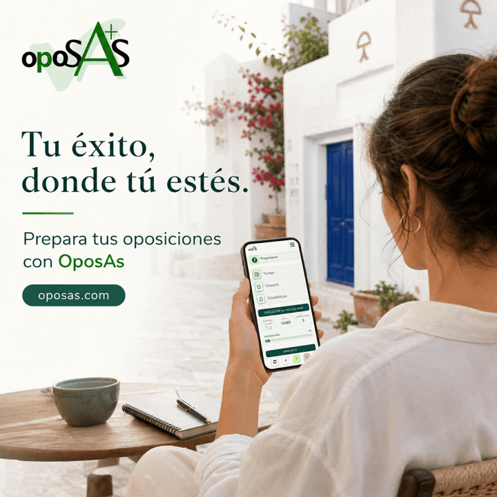 Persona usando OposAs desde el movil en un entorno relajado de estudio